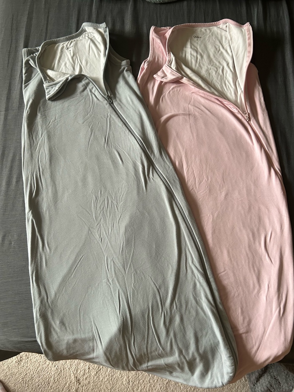 EUC Quince Set of 2 Sleep Sacks (1.0 TOG, Size Medium, Light Grey and Pale Pink)